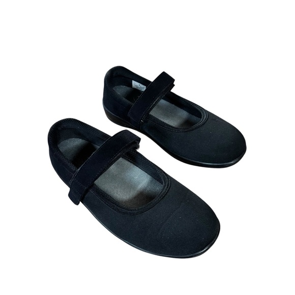 Women’s Orthofeet Size 9 Wide Black Man Made “ Springfield” Mary Jane Shoes - Picture 1 of 11